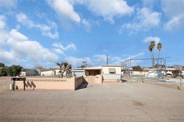 7889 S Whitewing Drive, Mohave Valley, AZ 86440