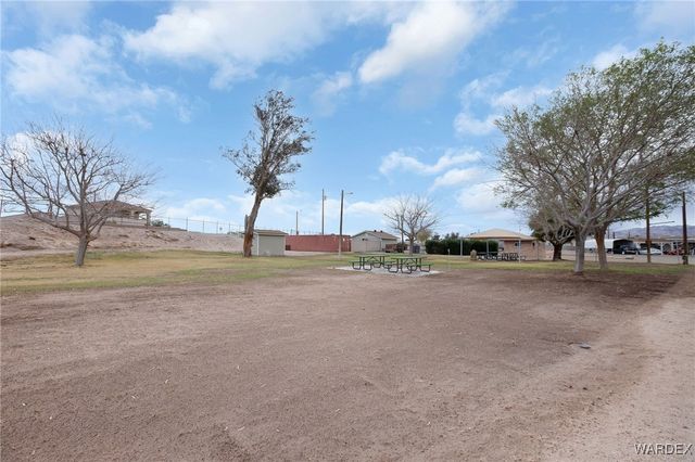 7889 S Whitewing Drive, Mohave Valley, AZ 86440