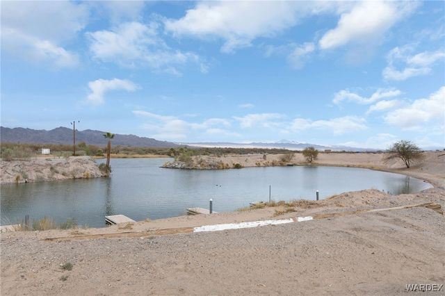 7889 S Whitewing Drive, Mohave Valley, AZ 86440