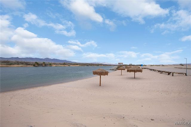 7889 S Whitewing Drive, Mohave Valley, AZ 86440