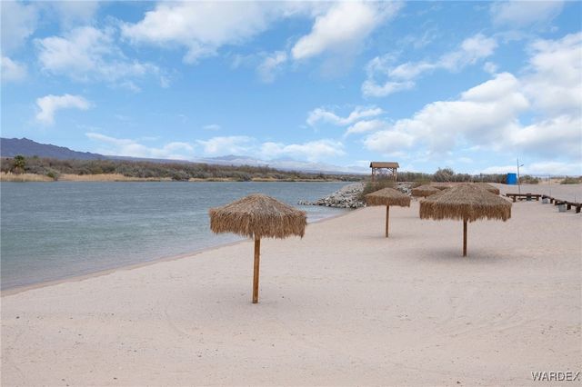 7889 S Whitewing Drive, Mohave Valley, AZ 86440