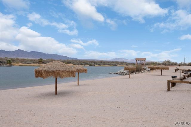 7889 S Whitewing Drive, Mohave Valley, AZ 86440