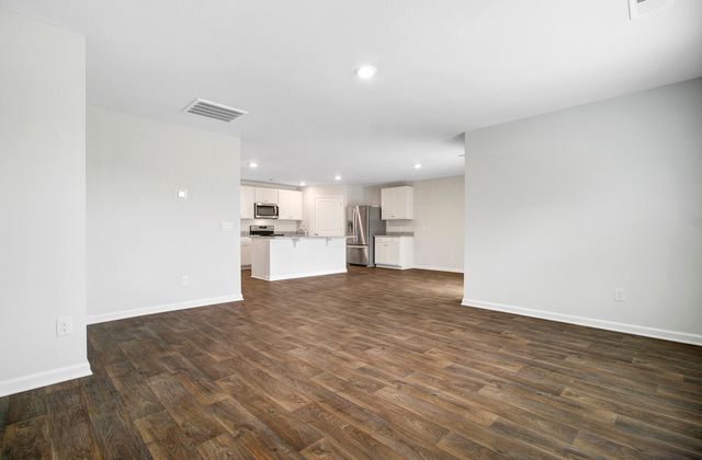 405 Brooks Drive, Holly Hill, SC 29059