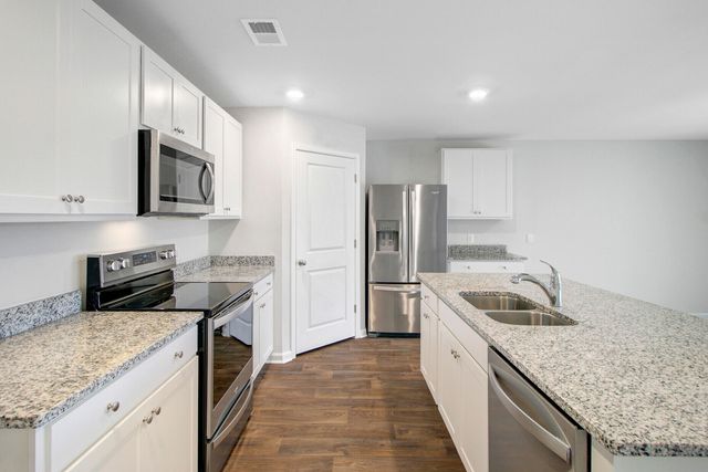 405 Brooks Drive, Holly Hill, SC 29059