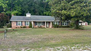 1184 Fellowship Drive, Manning, SC 29102