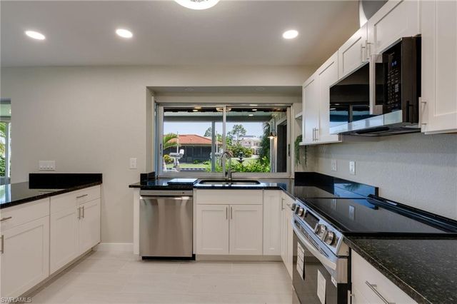 94 Gold Key CT, North Fort Myers, FL 33917