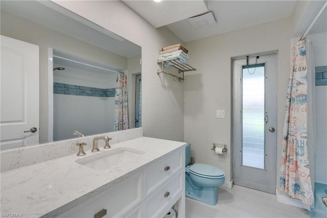 94 Gold Key CT, North Fort Myers, FL 33917