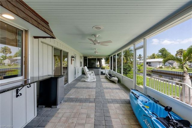 94 Gold Key CT, North Fort Myers, FL 33917