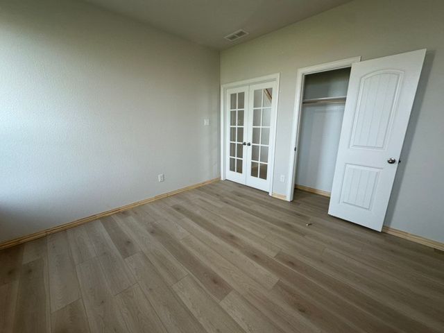 210 Horizon Road, Valley View, TX 76272
