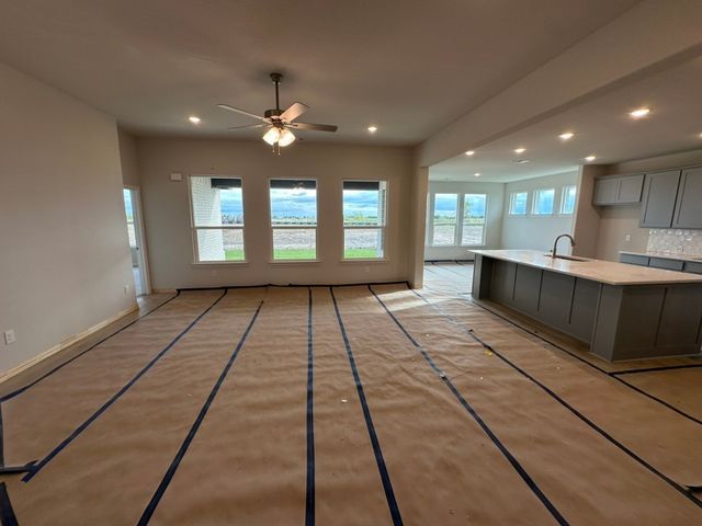 210 Horizon Road, Valley View, TX 76272