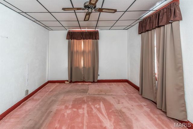 951 Switzer Avenue, St Louis, MO 63147
