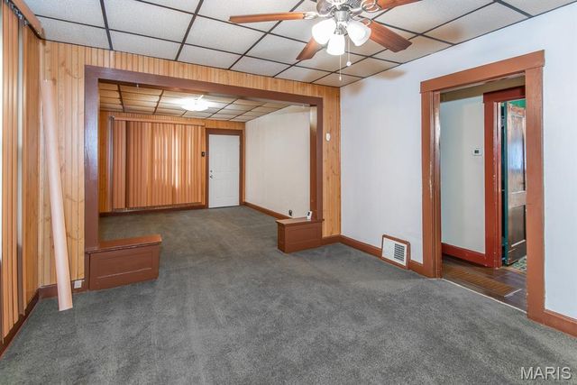 951 Switzer Avenue, St Louis, MO 63147