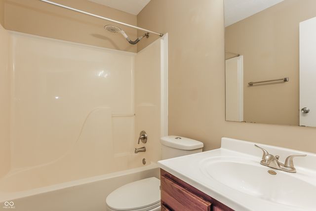 7114 Elias Circle, Indianapolis, IN 46236