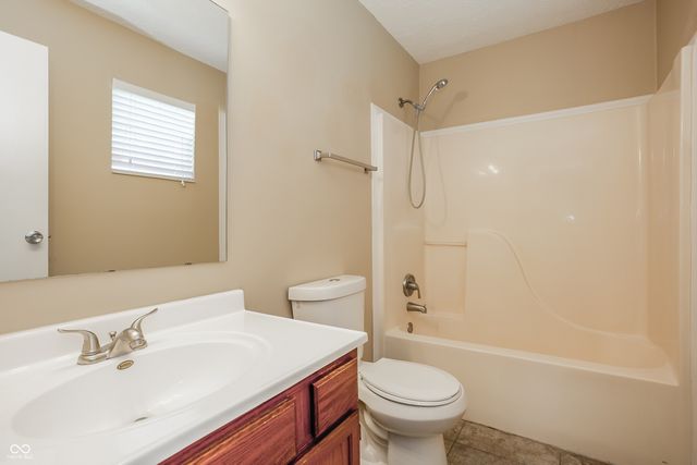 7114 Elias Circle, Indianapolis, IN 46236