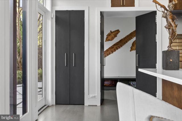 3017 GATES ROAD NW, Washington, DC 20008
