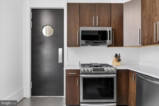 3017 GATES ROAD NW, Washington, DC 20008
