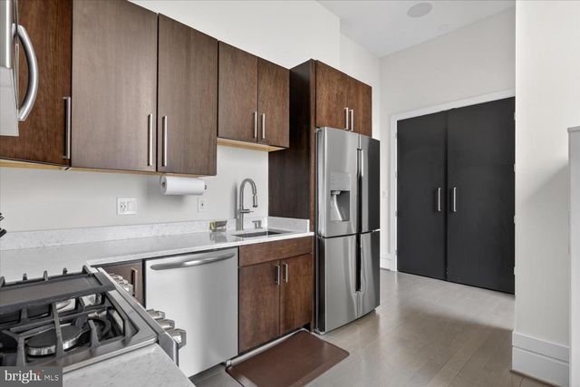3017 GATES ROAD NW, Washington, DC 20008