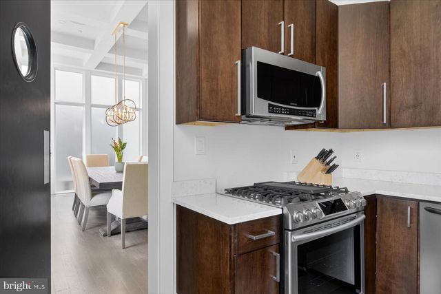 3017 GATES ROAD NW, Washington, DC 20008