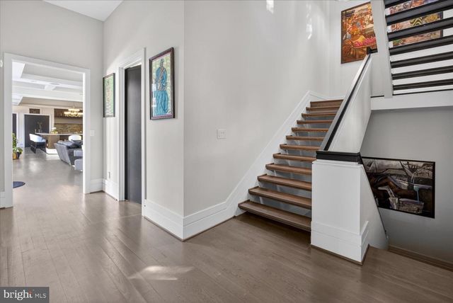 3017 GATES ROAD NW, Washington, DC 20008