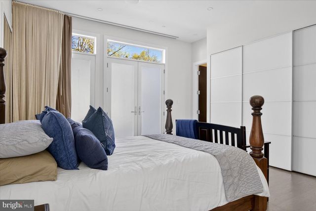 3017 GATES ROAD NW, Washington, DC 20008