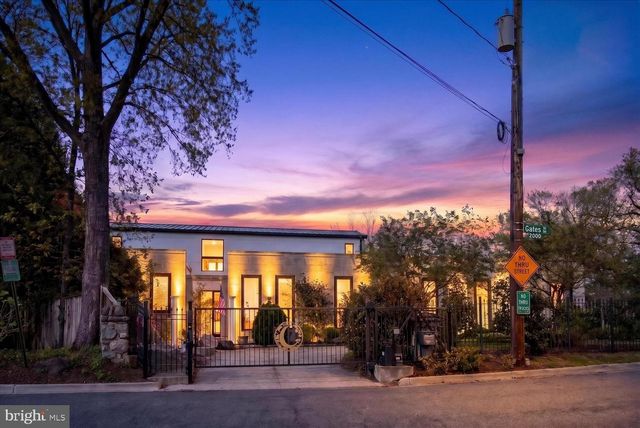 3017 GATES ROAD NW, Washington, DC 20008