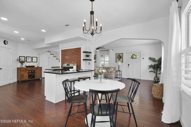 1461 LE BARON Avenue, Jacksonville, FL 32207