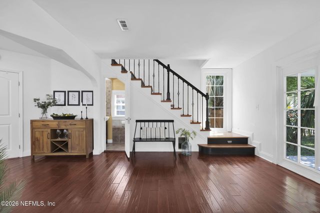 1461 LE BARON Avenue, Jacksonville, FL 32207