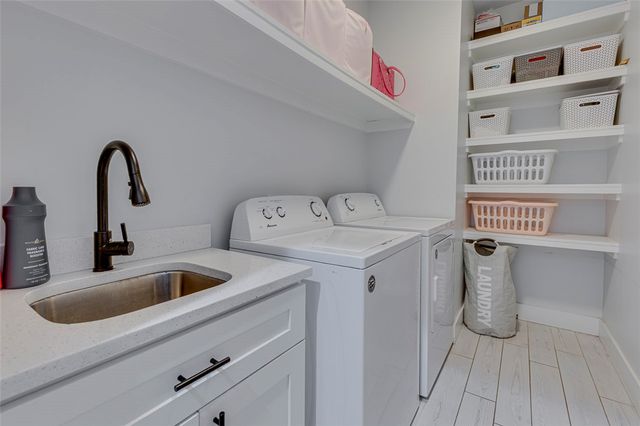 221 Glen Laurel Drive, Easley, SC 29642