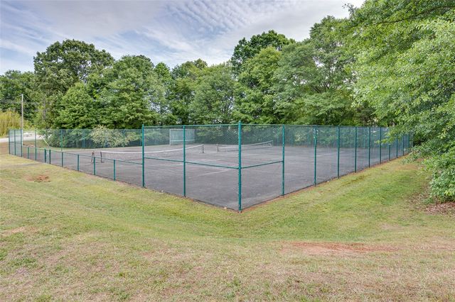 221 Glen Laurel Drive, Easley, SC 29642