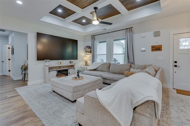 221 Glen Laurel Drive, Easley, SC 29642