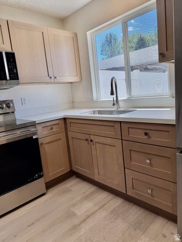 2724 S CENTERBROOK DR, West Valley City, UT 84119