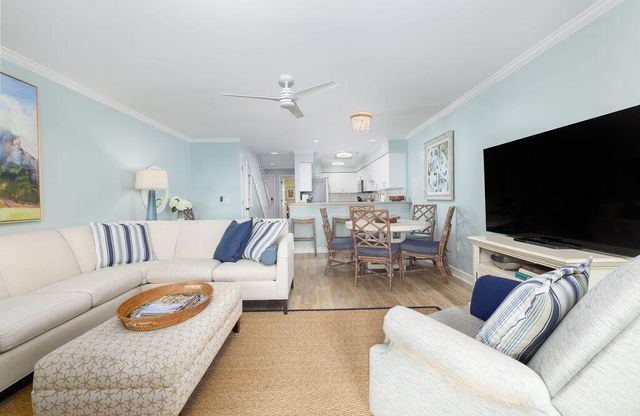 17 Beach Club Villas, Isle Of Palms, SC 29451