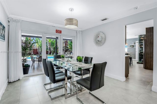 5424 Garfield Street, Hollywood, FL 33021