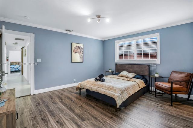 5424 Garfield Street, Hollywood, FL 33021