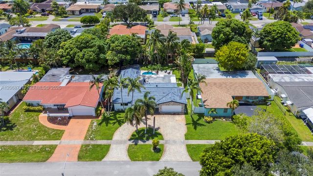 5424 Garfield Street, Hollywood, FL 33021