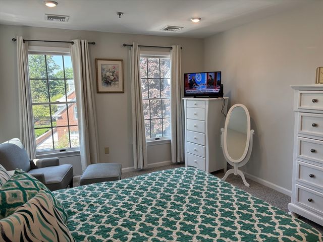 807 Old Country Road 807, Wenham, MA 01984
