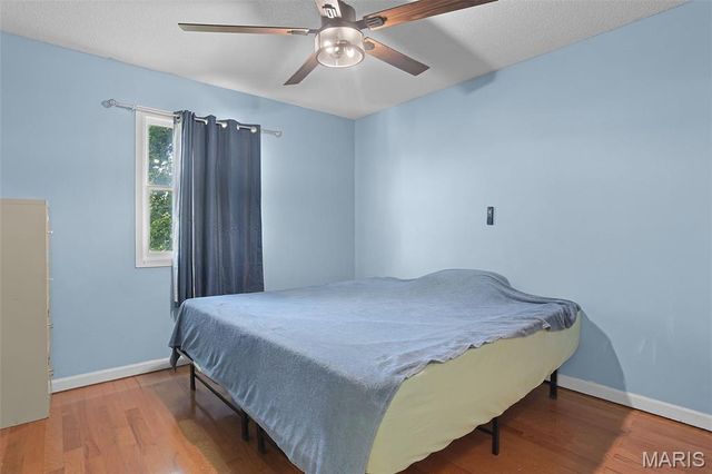72 University Drive, Granite City, IL 62040
