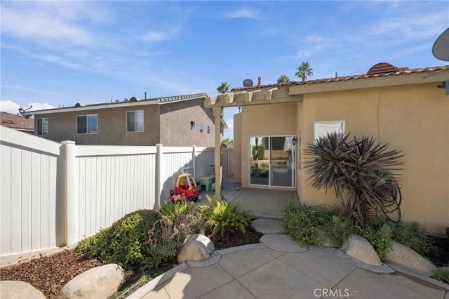 3360 Redport, Corona, CA 92881