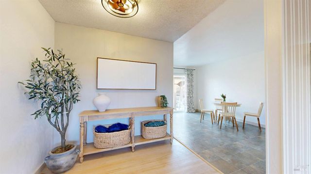 779 Bernice Ave, Rohnert Park, CA 94928