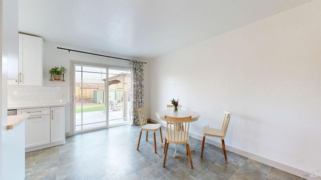 779 Bernice Ave, Rohnert Park, CA 94928