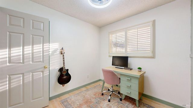 779 Bernice Ave, Rohnert Park, CA 94928