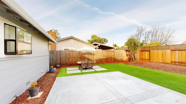 779 Bernice Ave, Rohnert Park, CA 94928