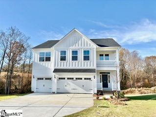 1062 Paula Parris Road, Chesnee, SC 29323