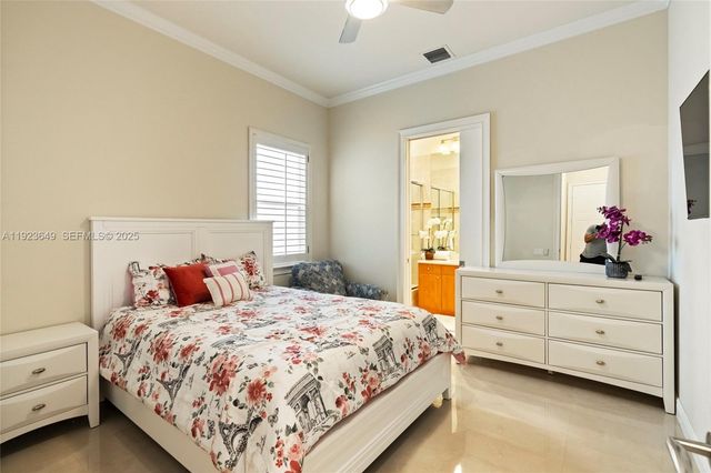 1555 Windjammer Way, Hollywood, FL 33019