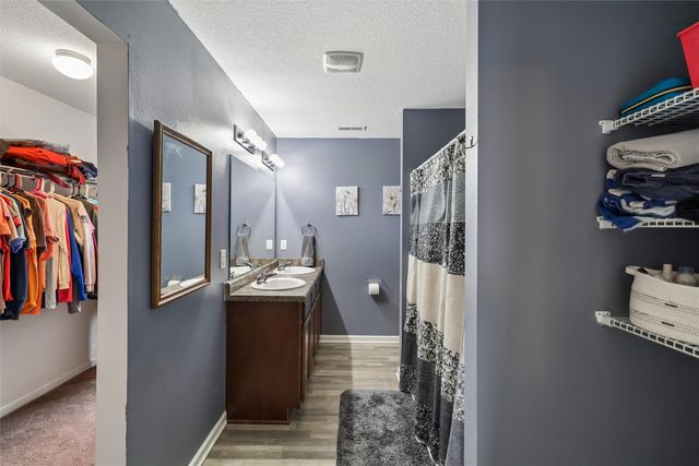 1600 E Euclid Avenue, Indianola, IA 50125