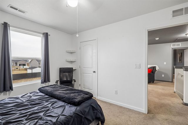 1600 E Euclid Avenue, Indianola, IA 50125