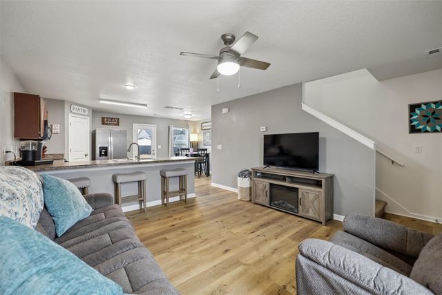 1600 E Euclid Avenue, Indianola, IA 50125