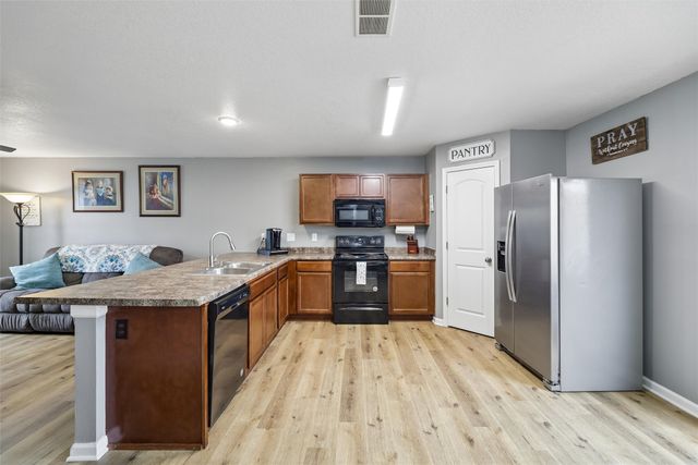 1600 E Euclid Avenue, Indianola, IA 50125