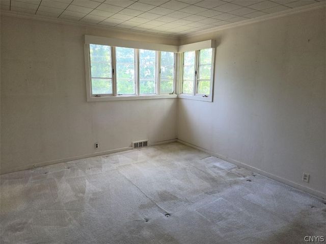 4581 Broad Road, Onondaga, NY 13215