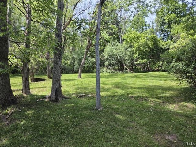 4581 Broad Road, Onondaga, NY 13215